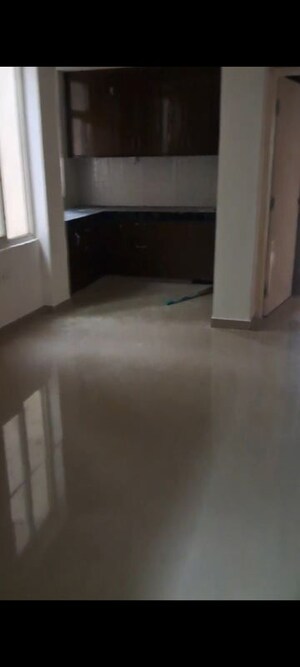 2 BHK Apartment For Rent in Shree Vardhman Green Court, Sector 90