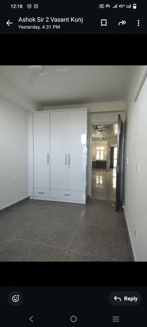 Room in 3 BHK Builder Floor at Vasant Kunj – for Rent