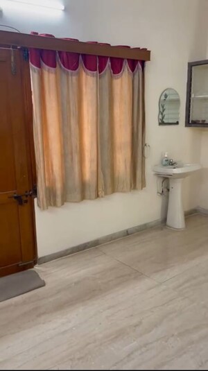 Bathroom in 2 BHK Independent House at Mla Colony – for Rent