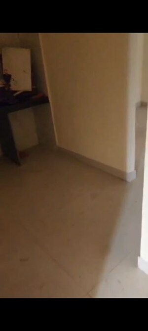 Room in 2 BHK Apartment at Sion East – for Rent