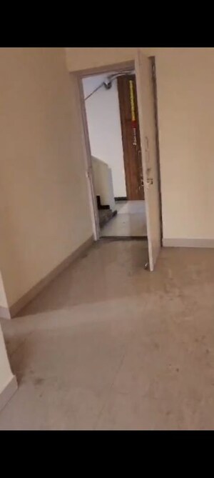 Room in 2 BHK Apartment at Sion East – for Rent