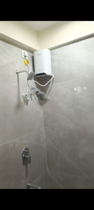 Furnished Amenities in 2 BHK Apartment at Sion East – for Rent