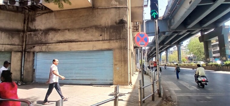 Exterior View, sion Commercial Showroom 3400 Sq.Ft. In Sion Mumbai 10291846