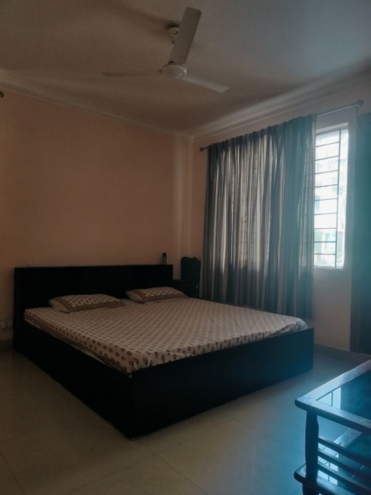 Bedroom, vasant kunj 3 Bedroom 1700 Sq.Ft. Apartment In Vasant Kunj Delhi 10291852