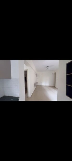 2 BHK Apartment For Rent in Shree Vardhman Green Court, Sector 90