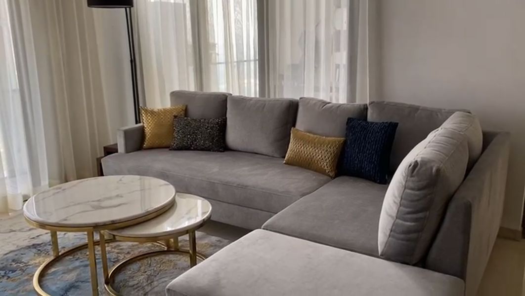 2 BHK Apartment For Rent in Lodha New Cuffe Parade