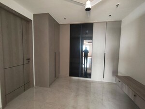 Room in 4 BHK Apartment at Sri Fortune Sonthalia Sky Villas, Kokapet – for Rent