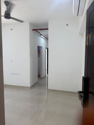 Room in 1 BHK Apartment at Blumen Apartments, Vikhroli West – for Rent