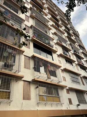 1 BHK Apartment – Exterior View View at Ghaswalla Tower, Grant Road - for Rent