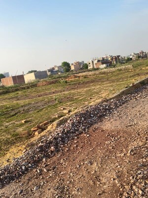 Plot For Sale in Saini