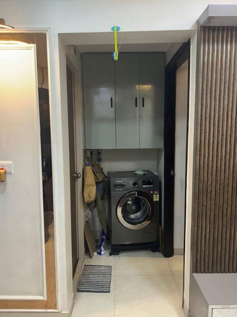 Bathroom, lodha-crown-quality-homes 1 Bedroom 317 Sq.Ft. Apartment In Majiwada Thane 10292037