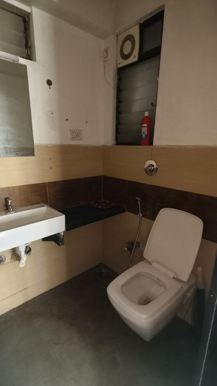 Master Bedroom, satellite-royale 2 Bedroom 1050 Sq.Ft. Apartment In Goregaon East Mumbai 10292051