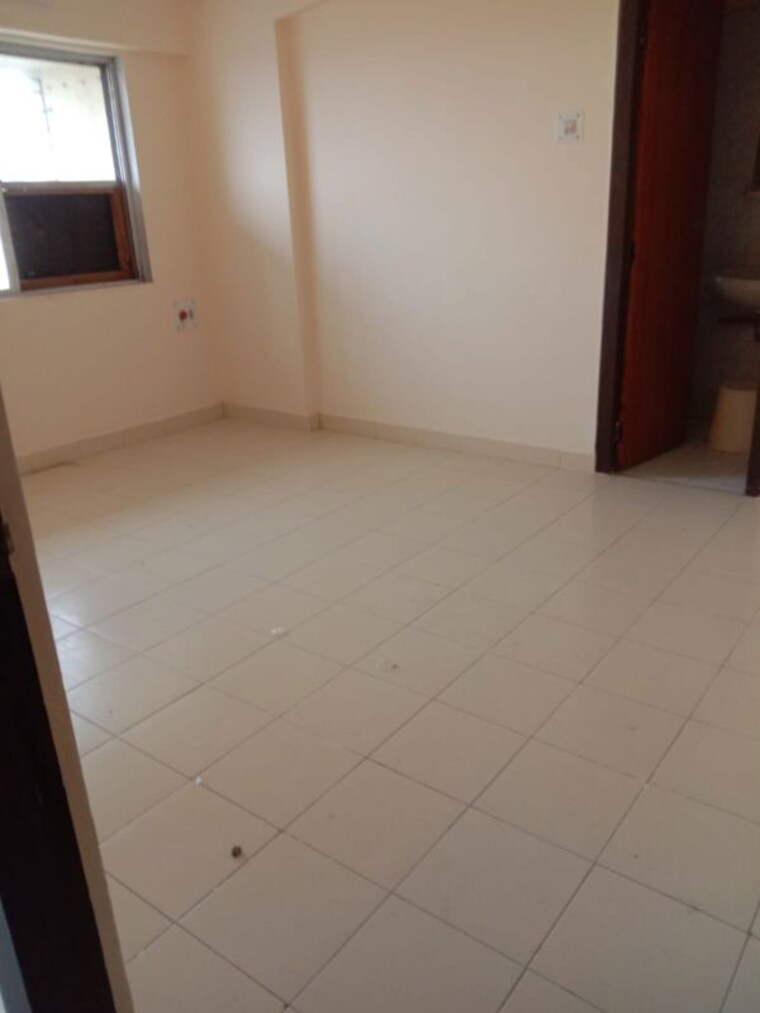 Room, llyod-estate 2 Bedroom 700 Sq.Ft. Apartment In Wadala Mumbai 10292071