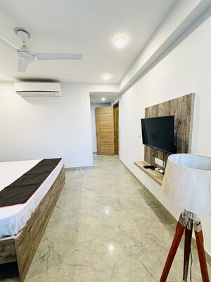 Kitchen in 1 BHK Builder Floor at Sushant Vyapaar Kendra, Sector 43 – for Rent