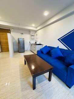 1 BHK Builder Floor For Rent in Sushant Vyapaar Kendra