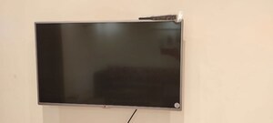 Furnished Amenities in 3 BHK Builder Floor at Sector 43 – for Rent