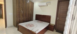 Bedroom in 3 BHK Builder Floor at Sector 43 – for Rent