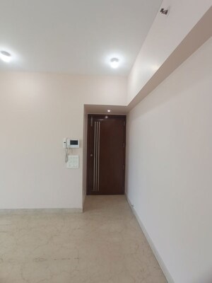 Room in 2 BHK Apartment at Godrej Platinum Mumbai, Vikhroli East – for Rent