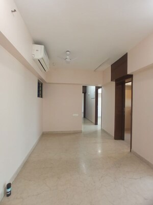Room in 2 BHK Apartment at Godrej Platinum Mumbai, Vikhroli East – for Rent