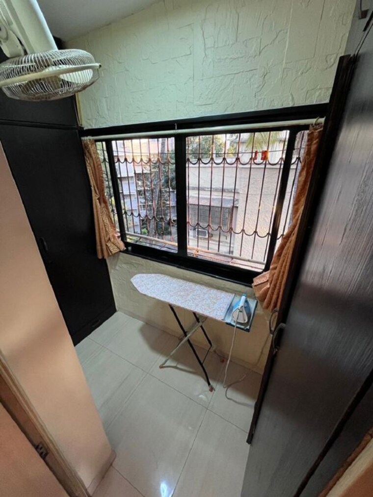 Other, bandra west 2 Bedroom 700 Sq.Ft. Apartment In Bandra West Mumbai 10292135