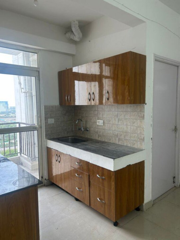Kitchen, suncity-avenue-76 2 Bedroom 635 Sq.Ft. Apartment In Sector 76 Gurgaon 10271037