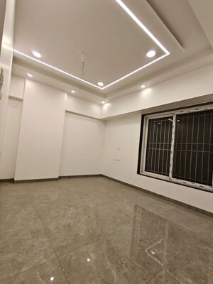 Room in 3 BHK Apartment at Viraj Sequoia, Aundh – for Rent