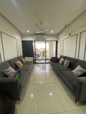 3 BHK Apartment For Rent in Naranpura