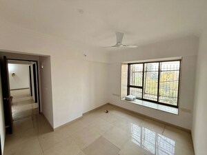 Bedroom in 2 BHK Apartment at Kukreja Residency, Chembur – for Rent