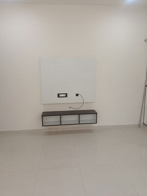 Furnished Amenities in 3 BHK Apartment at Manikonda – for Rent