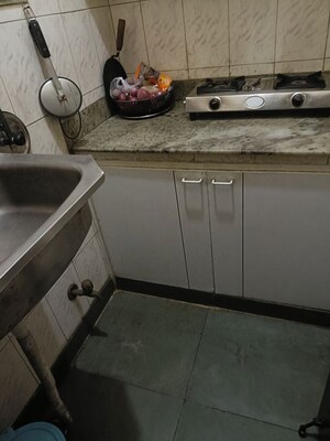 Kitchen in 1 RK Apartment at Varun Enclave, Sector 28 – for Rent