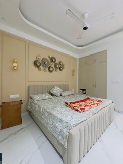 2.5 BHK + Study Room Apartment For Rent in Smart World Gems