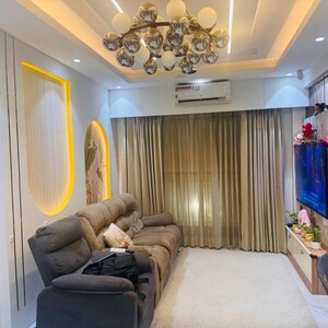 Living Room in 2.5 BHK Apartment at Smart World Gems, Sector 89 – for Rent