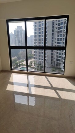 2 BHK Apartment For Rent in Lodha Woods