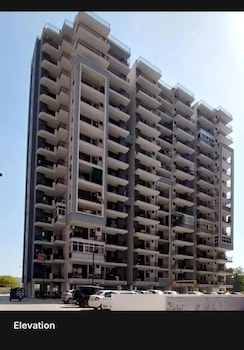 3 BHK + Basement Apartment For Sale in Amolik Sankalp