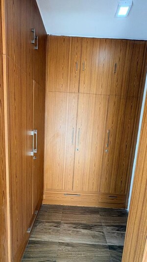 Furnished Amenities in 3 BHK Builder Floor at Uday Park – for Rent