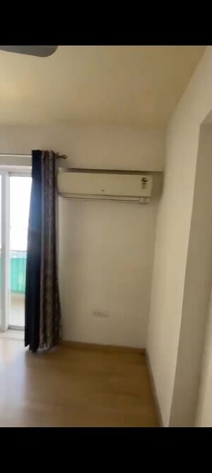 Building Lobby in 3.5 BHK Apartment at DLF Regal Gardens, Sector 90 – for Sale