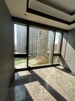 3 BHK + Servant Room,Study Room Apartment For Sale in Lodha Trump Tower