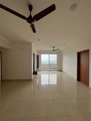 Room in 2 BHK Apartment at Salarpuria Sattva Misty Charm, Kanakapura Road – for Rent