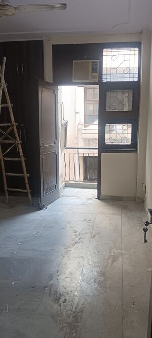 Building Lobby in 3 BHK Apartment at Chittaranjan Park – for Rent