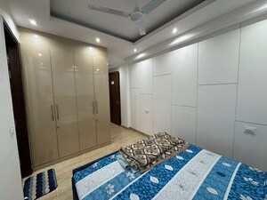 Bedroom in 2 BHK Apartment at Chattarpur – for Rent