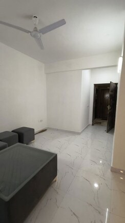2 BHK Apartment For Rent in Pivotal Paradise