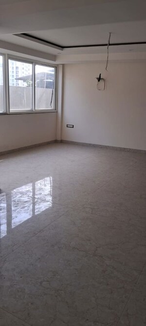 Room in 3 BHK Apartment at Mahaveer Nagar – for Sale