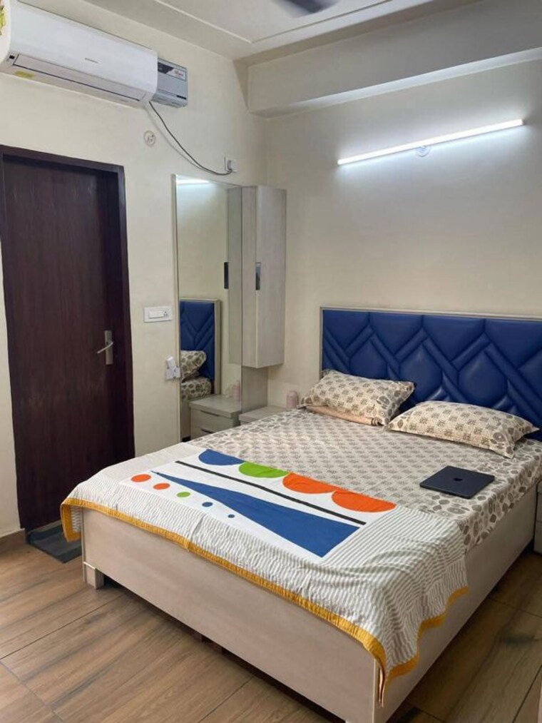 Bedroom, saket 2 Bedroom 800 Sq.Ft. Apartment In Saket Delhi 10292439