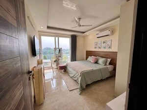 2 BHK Apartment For Rent in Saket