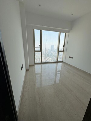 Room in 3 BHK Apartment at Lodha Kiara, Worli – for Sale