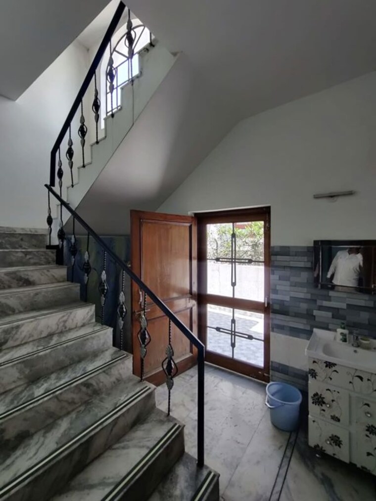 undefined, dehradun cantt 4 Bedroom 381 Sq.Yd. Independent House In Dehradun Cantt Dehradun 10292614