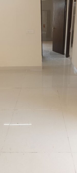 Bathroom in 3 BHK Apartment at Amrapali Heartbeat City, Sector 107 – for Rent