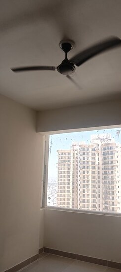 3 BHK Apartment For Rent in Amrapali Heartbeat City
