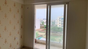 Room in 4 BHK Apartment at Tanishk Kanak Vrinda Heights, Patrakar Colony – for Rent