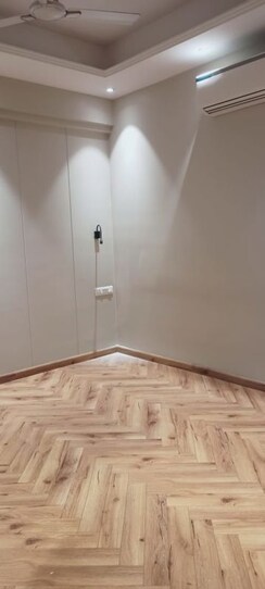 4 BHK + Servant Room Apartment For Sale in Ireo Skyon